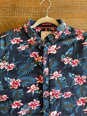 Cactus Man Men's Tropical Hibiscus Floral Short Sleeve Button Up Navy XL